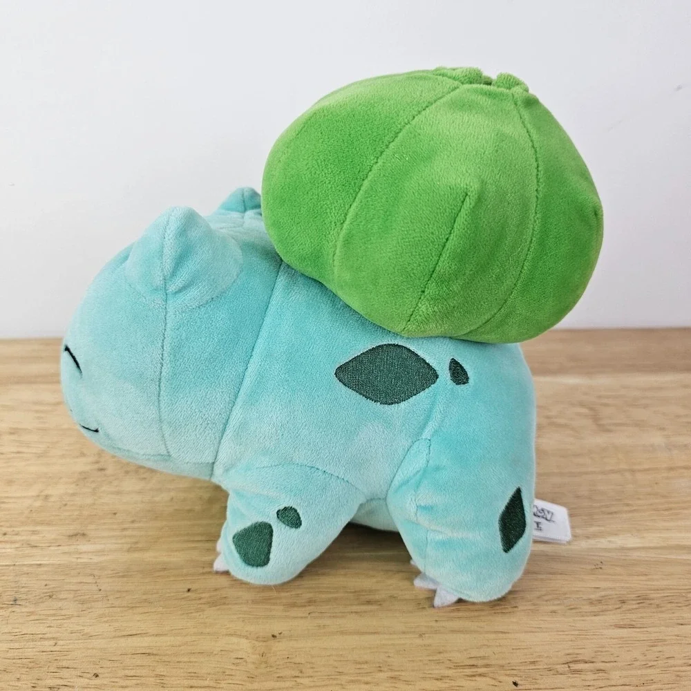 Pokemon Winking Bulbasaur Plush 8